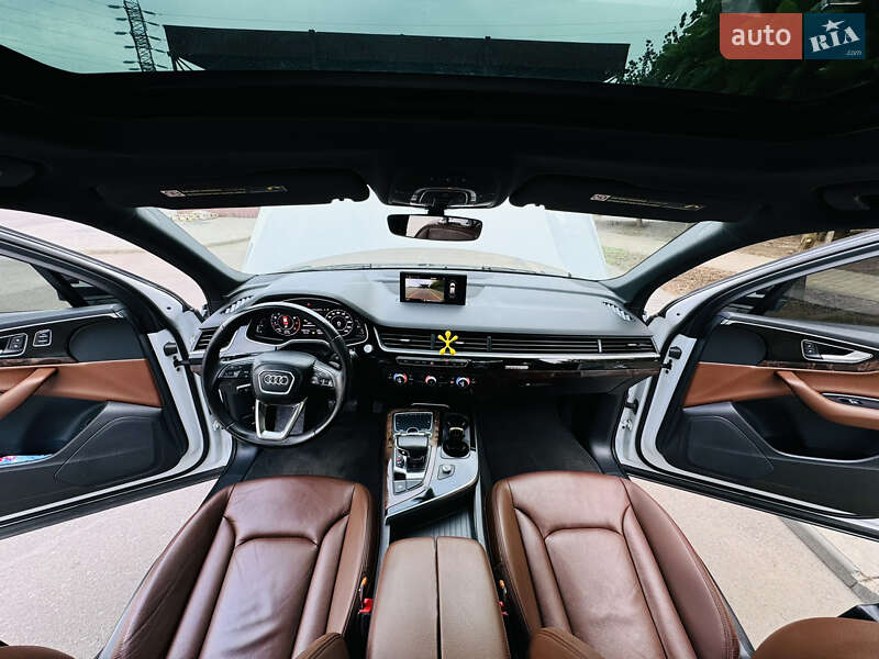 Позашляховик / Кросовер Audi Q7 2016 в Одесі