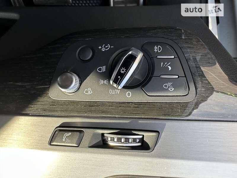 Позашляховик / Кросовер Audi Q7 2016 в Черкасах