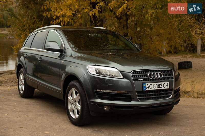 Внедорожник / Кроссовер Audi Q7 2008 в Киеве