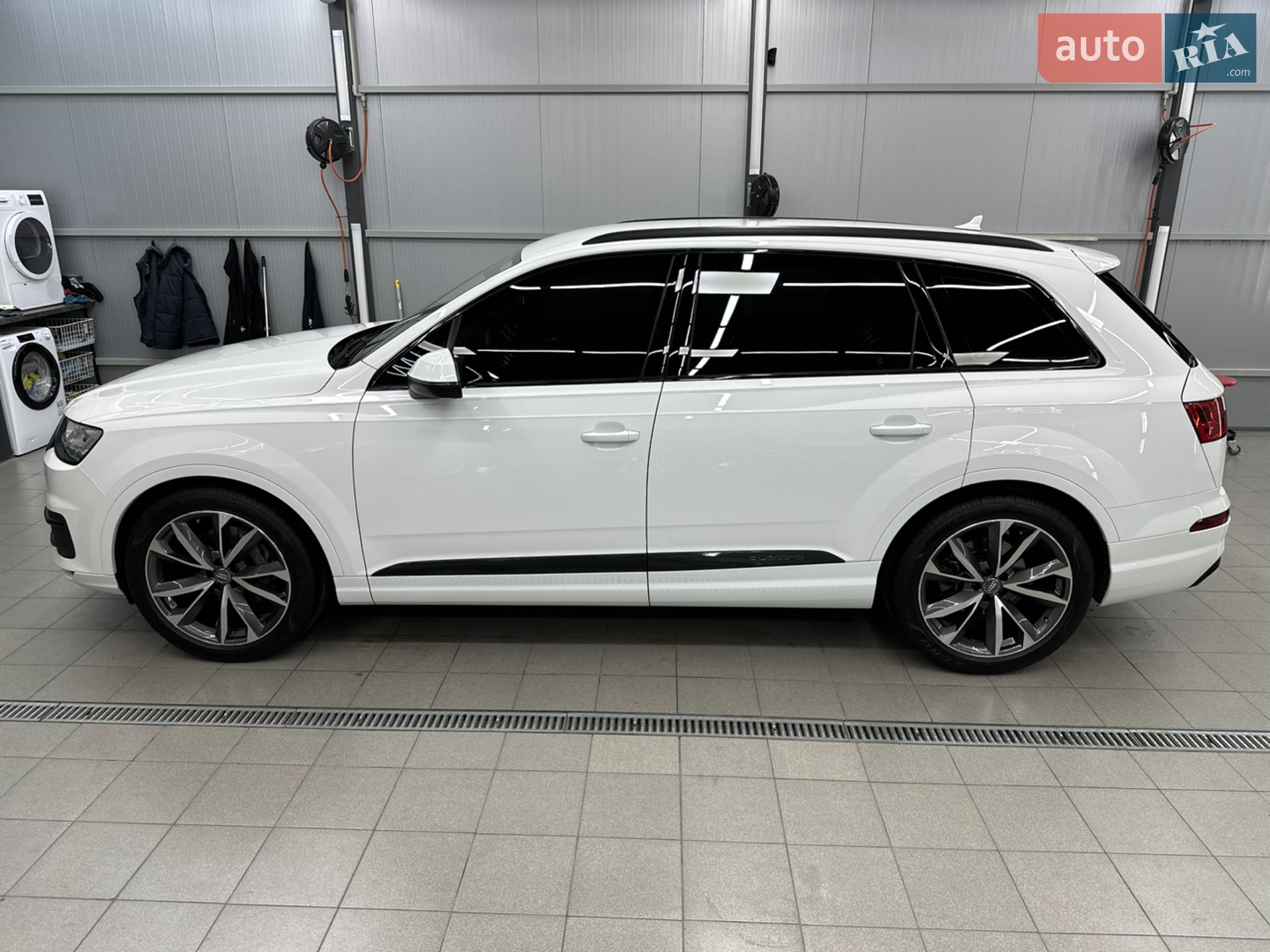 2017 Audi Q7 - мініатюра 2
