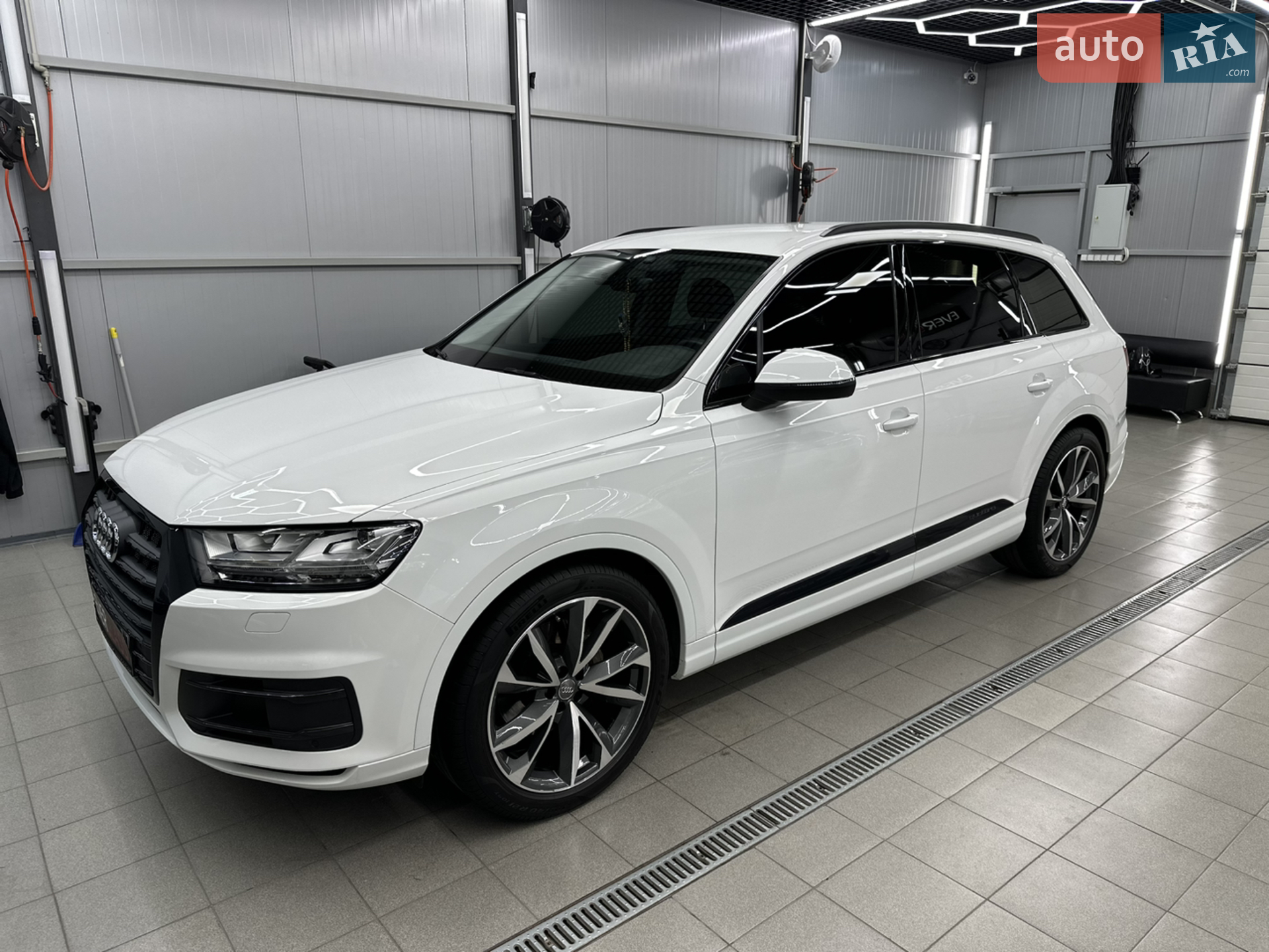 2017 Audi Q7 - мініатюра 5