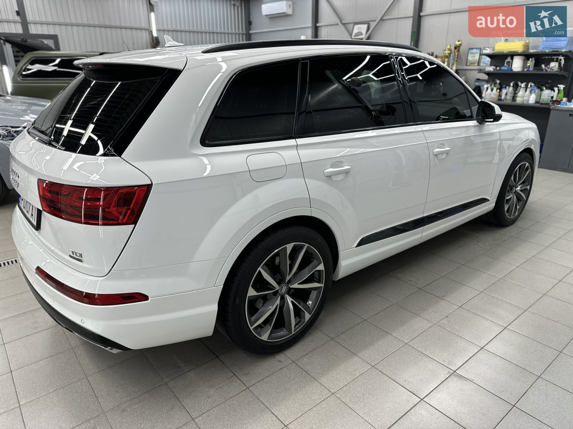 2017 Audi Q7 - мініатюра 8