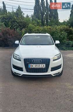 Внедорожник / Кроссовер Audi Q7 2015 в Ровно