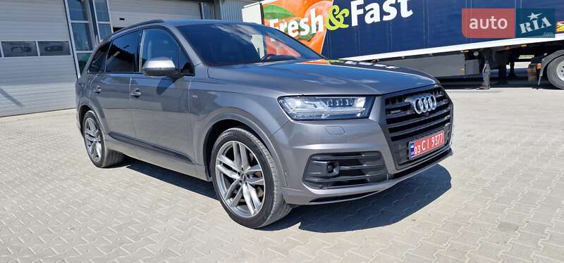 Позашляховик / Кросовер Audi Q7 2018 в Тернополі