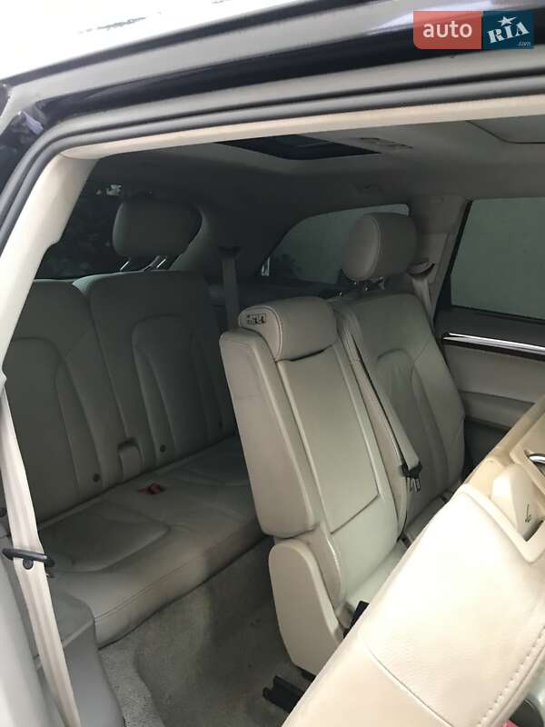Внедорожник / Кроссовер Audi Q7 2007 в Ужгороде