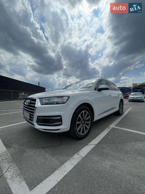 Внедорожник / Кроссовер Audi Q7 2016 в Львове