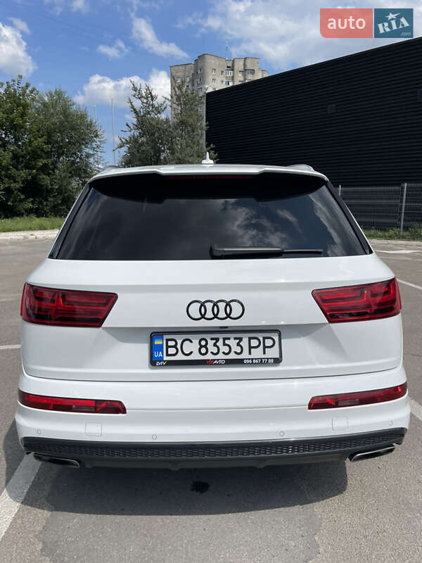 Внедорожник / Кроссовер Audi Q7 2016 в Львове