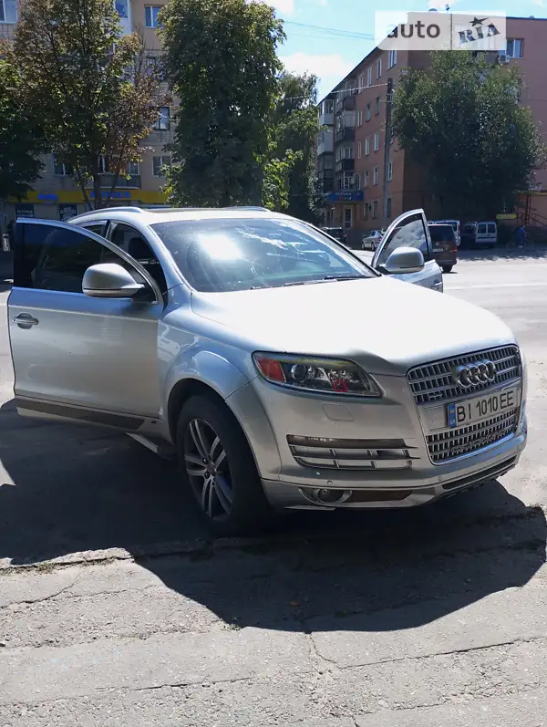 Внедорожник / Кроссовер Audi Q7 2006 в 