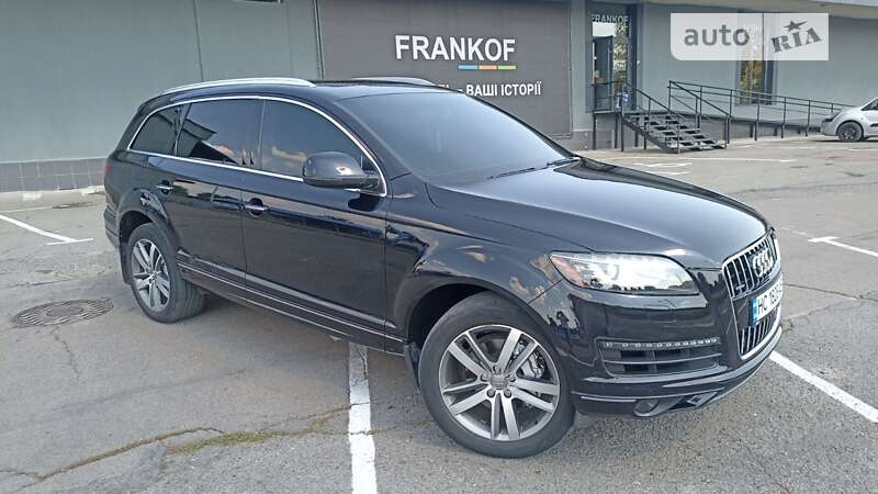 Позашляховик / Кросовер Audi Q7 2012 в Львові