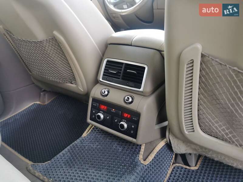 Внедорожник / Кроссовер Audi Q7 2012 в Самборе