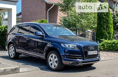 Позашляховик / Кросовер Audi Q7 2015 в Дніпрі