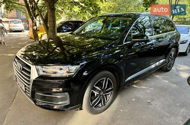 Внедорожник / Кроссовер Audi Q7 2016 в Киеве