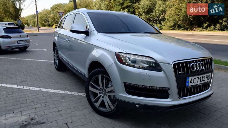 Audi Q7 2011