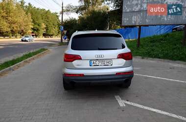 Внедорожник / Кроссовер Audi Q7 2011 в 