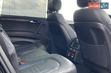 Внедорожник / Кроссовер Audi Q7 2014 в 