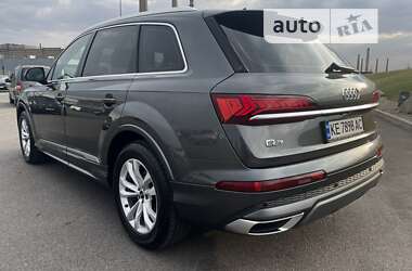 Позашляховик / Кросовер Audi Q7 2023 в Дніпрі