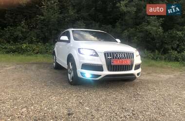 Позашляховик / Кросовер Audi Q7 2009 в 