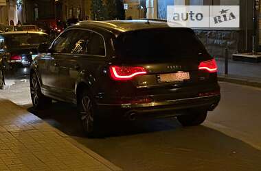 Позашляховик / Кросовер Audi Q7 2012 в Львові