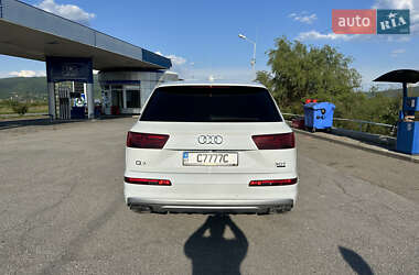 Внедорожник / Кроссовер Audi Q7 2017 в 