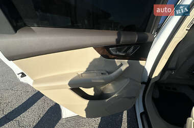 Внедорожник / Кроссовер Audi Q7 2017 в 