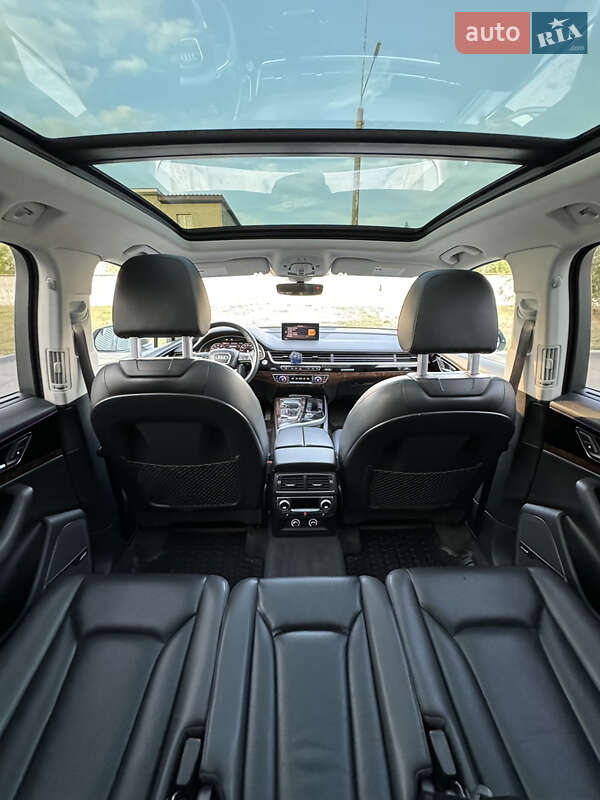 Позашляховик / Кросовер Audi Q7 2018 в Сумах