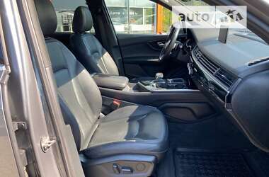 Внедорожник / Кроссовер Audi Q7 2017 в Львове