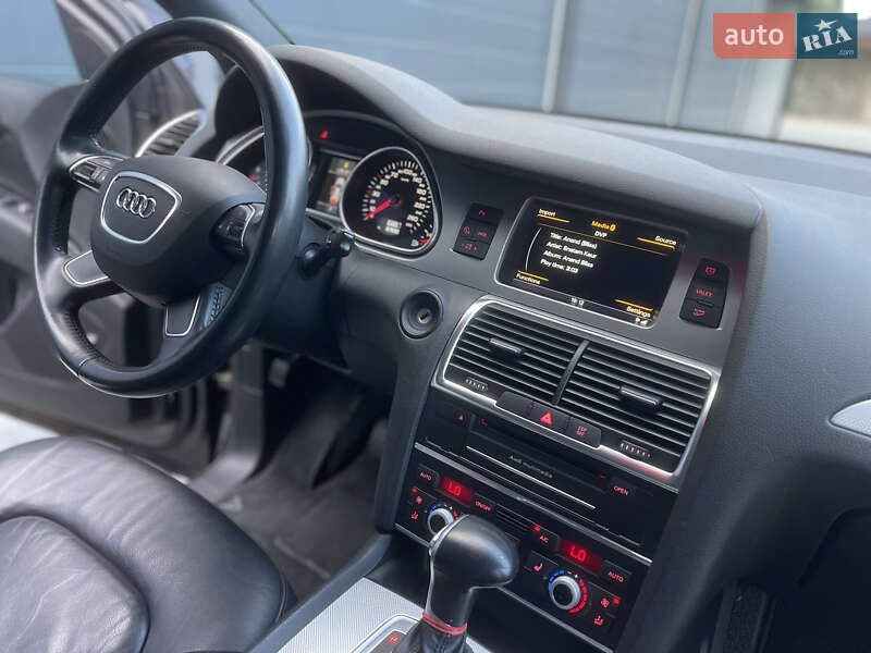 Позашляховик / Кросовер Audi Q7 2015 в Чернівцях фото 8 Позашляховик / Кросовер Audi Q7 2015 в Чернівцях