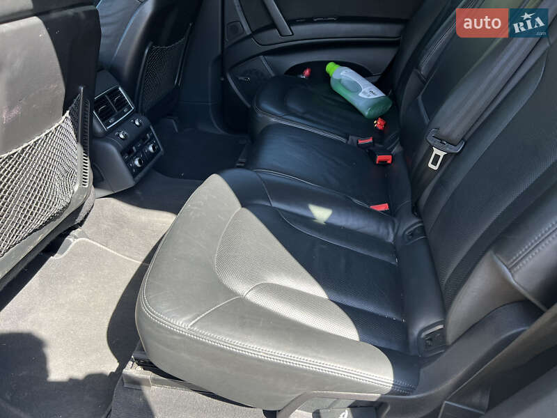 Внедорожник / Кроссовер Audi Q7 2011 в Запорожье