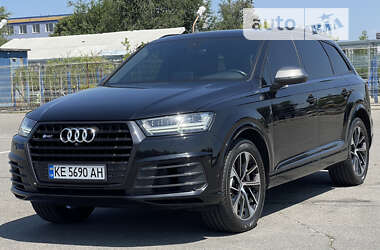 Позашляховик / Кросовер Audi Q7 2016 в Дніпрі