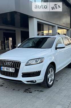 Позашляховик / Кросовер Audi Q7 2013 в Дніпрі