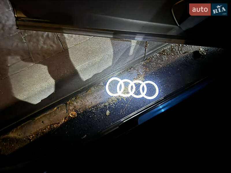 Внедорожник / Кроссовер Audi Q7 2018 в Львове