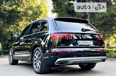 Внедорожник / Кроссовер Audi Q7 2016 в Киеве