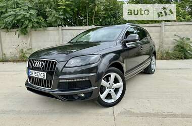 Позашляховик / Кросовер Audi Q7 2010 в Одесі