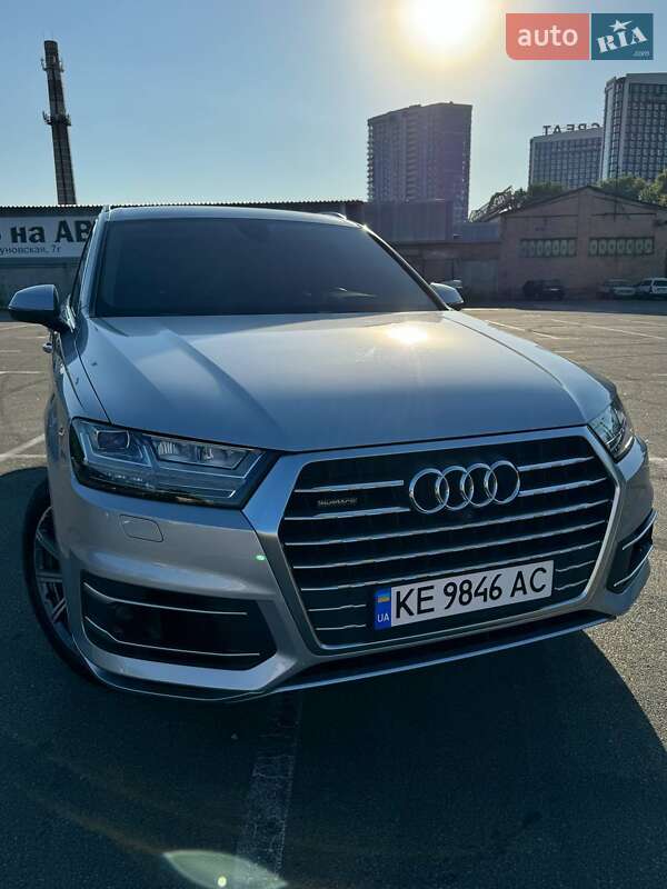 Audi Q7 2017