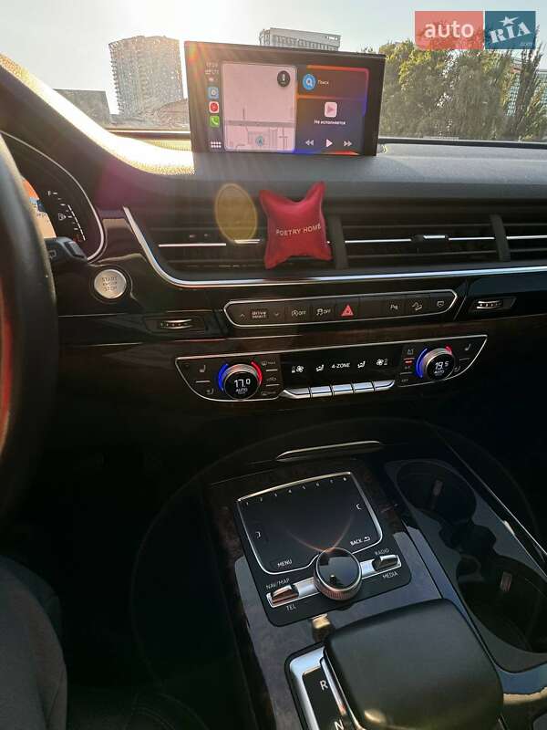 Позашляховик / Кросовер Audi Q7 2017 в Києві фото 17 Позашляховик / Кросовер Audi Q7 2017 в Києві