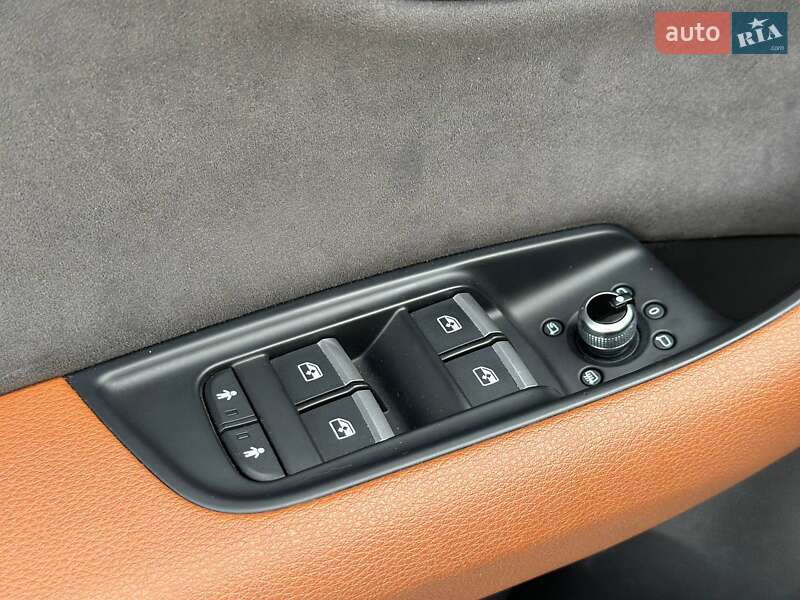 Позашляховик / Кросовер Audi Q7 2015 в Рівному фото 23 Позашляховик / Кросовер Audi Q7 2015 в Рівному