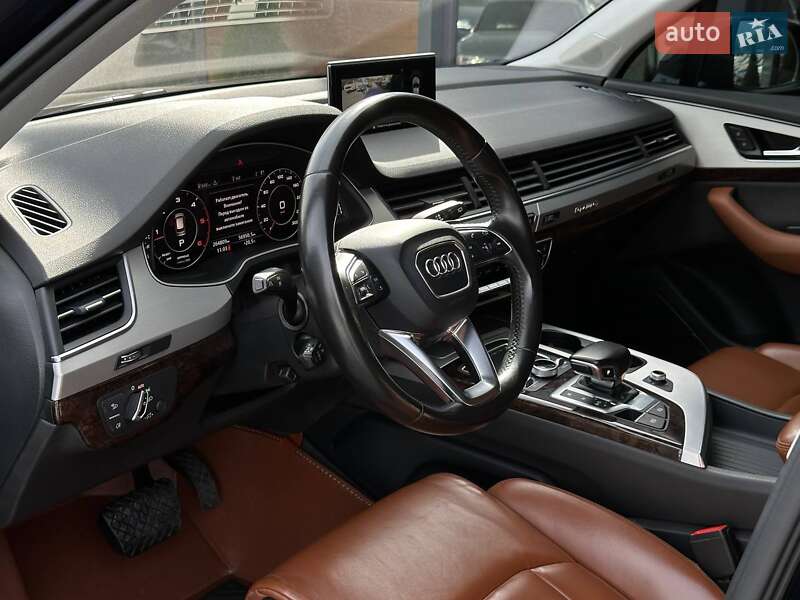 Позашляховик / Кросовер Audi Q7 2015 в Рівному фото 27 Позашляховик / Кросовер Audi Q7 2015 в Рівному