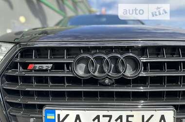Внедорожник / Кроссовер Audi Q7 2018 в 