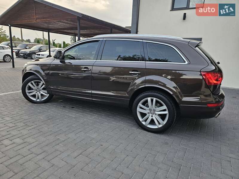 Позашляховик / Кросовер Audi Q7 2012 в Коломиї