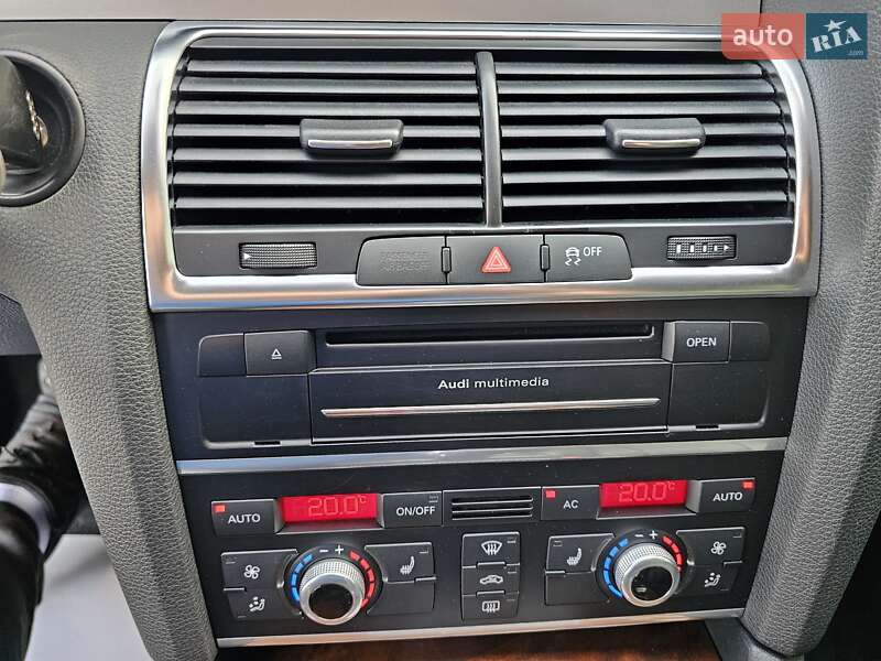 Позашляховик / Кросовер Audi Q7 2012 в Коломиї