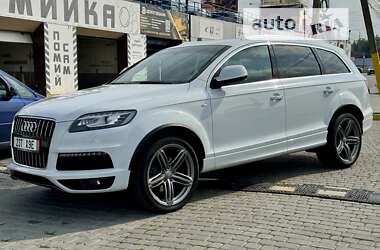 Внедорожник / Кроссовер Audi Q7 2013 в Черновцах