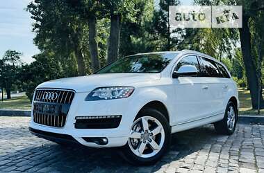 Внедорожник / Кроссовер Audi Q7 2014 в Киеве