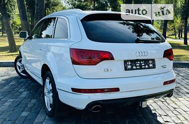 Внедорожник / Кроссовер Audi Q7 2014 в Киеве