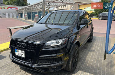 Позашляховик / Кросовер Audi Q7 2014 в 