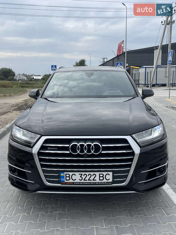 Позашляховик / Кросовер Audi Q7 2017 в Бродах