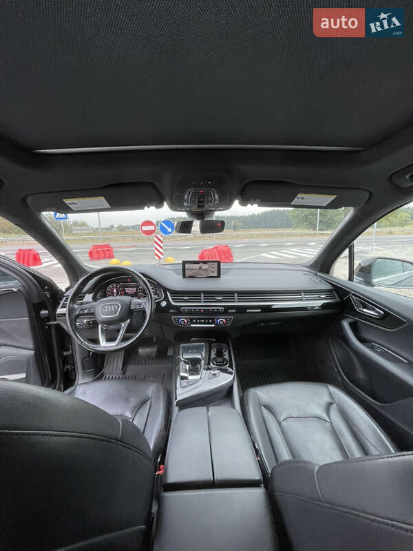 Позашляховик / Кросовер Audi Q7 2017 в Бродах