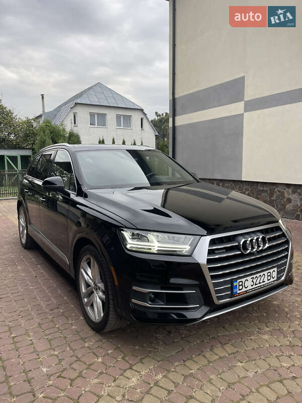 Позашляховик / Кросовер Audi Q7 2017 в Бродах