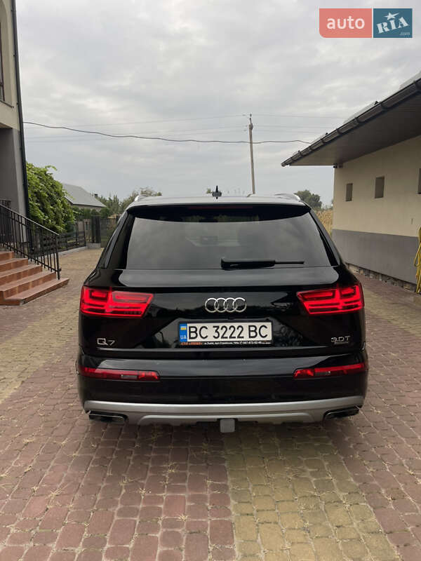 Позашляховик / Кросовер Audi Q7 2017 в Бродах