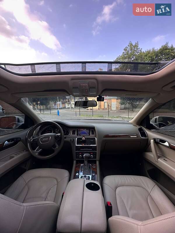 Внедорожник / Кроссовер Audi Q7 2015 в Львове