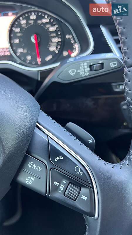 Позашляховик / Кросовер Audi Q7 2017 в Дніпрі